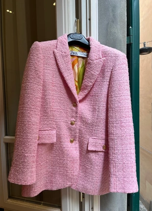 Blazer in tweed di Zara, brand: Zara, condizioni: Nuovo senza cartellino, taglia: S / IT 40 / EU 36, €30.00, €32.20 include la Protezione acquisti