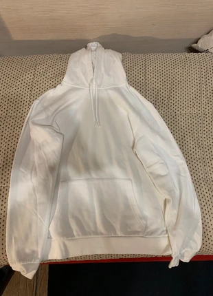 felpa bianca, merk: Kiabi, staat: Heel goed, maat: M, € 5,00, € 5,95 inclusief Kopersbescherming