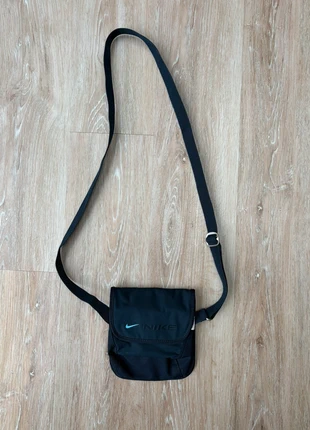 Sacoche Nike vintage Y2K / Taille unique, brand: Nike, condition: New without tags, €20.00, €21.70 includes Buyer Protection