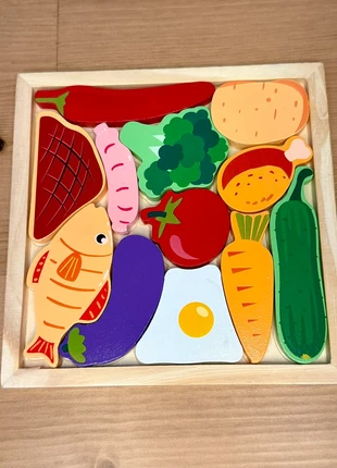 Wooden Food Toy, marca: Montessori, estado: Novo sem etiquetas, tamanho: 3 anos / 98 cm, €10.00, €11.20 inclui Proteção do Comprador