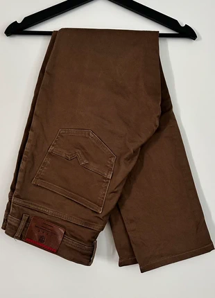 Jean Pantalon Super Slim Fit Stretch Skinny Izac, merk: IZAC, staat: Heel goed, maat: M, € 18,00, € 19,60 inclusief Kopersbescherming