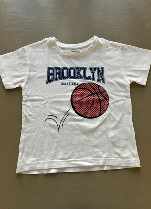 T-shirt vertbaudet 5 ans, brand: Vertbaudet, condition: Very good, size: 5 years / 110 cm, €2.00, €2.80 includes Buyer Protection