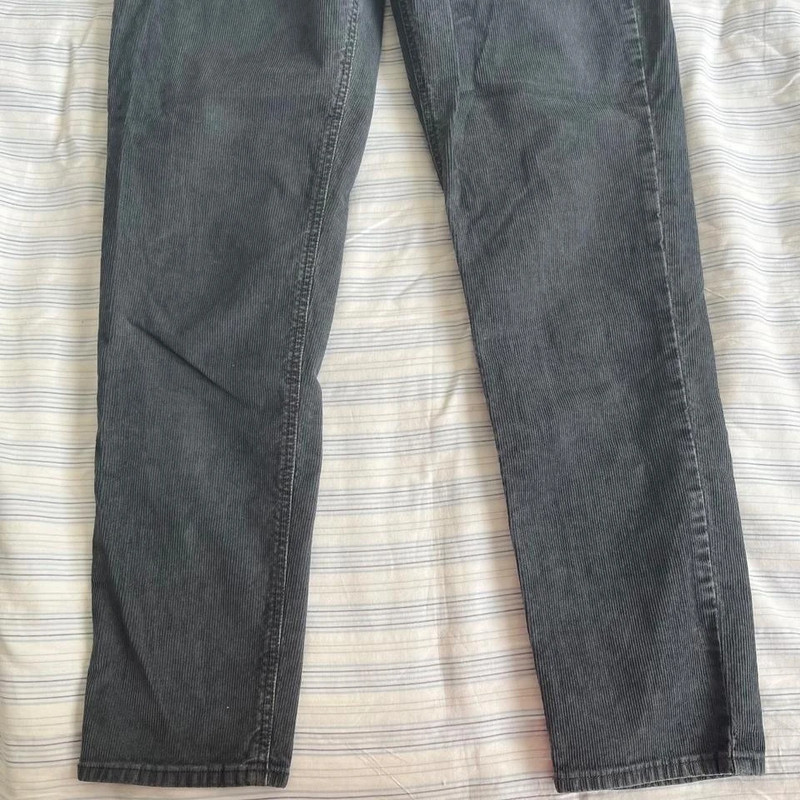 American Eagle Stretch Corduroy Mom Straight Pant size 0 Gray 3