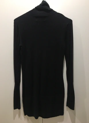 Vestido negro de Bershka, marca: Bershka, estado: Bueno, tamaño: S / 36 / 8, 4,50 €, 5,43 € Protección al comprador incluida