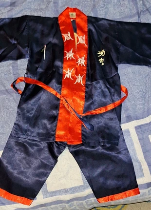 Kinder kimono, merk: Hong Kong, staat: Heel goed, maat: 24-36 maanden / 92 cm, € 5,00, € 5,95 inclusief Kopersbescherming