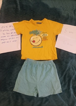 Pyjama short 5/6 ans (marqué 5 ans) Smiley world, brand: Smiley World, condition: Good, size: 5 years / 110 cm, €1.50, €2.28 includes Buyer Protection