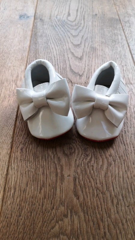 Small baby girl shoes online