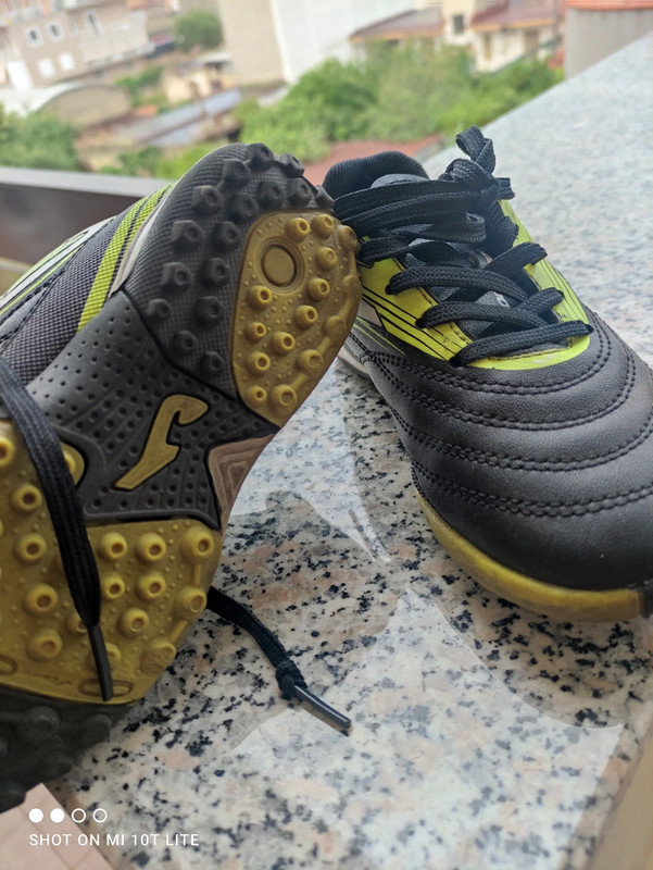 Scarpe calcio tacchetti bassi sales