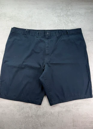 Short chino Dickies 🇺🇸 W52/FR62 style élégant old money, marque: Dickies, état: Très bon état, taille: W52 | FR 62, 15,00 €, 16,45 € Protection acheteurs incluse