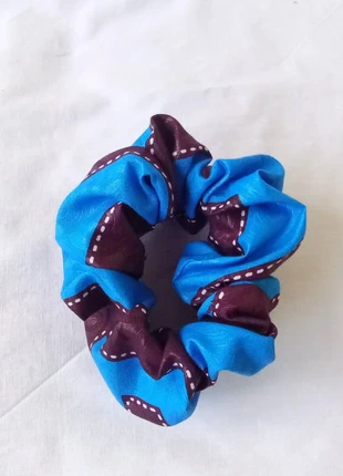 Chouchou AfroChic, marque: Fabrication Artisanale, état: Neuf sans étiquette, 4,00 €, 4,90 € Protection acheteurs incluse