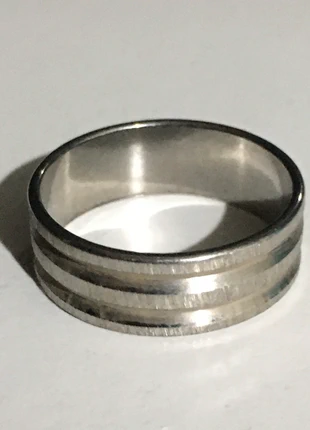 Anello Unisex in Acciaio, marque: anello, état: Neuf sans étiquette, taille: 15,7 mm, 3,00 €, 3,85 € Protection acheteurs incluse