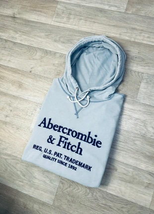 Sweat à capuche Abercrombie & Fitch bleu clair logo brodé vintage S, marke: Abercrombie & Fitch, zustand: Sehr gut, größe: S, 11,20 €, 12,46 € inklusive Vinted-Käuferschutz