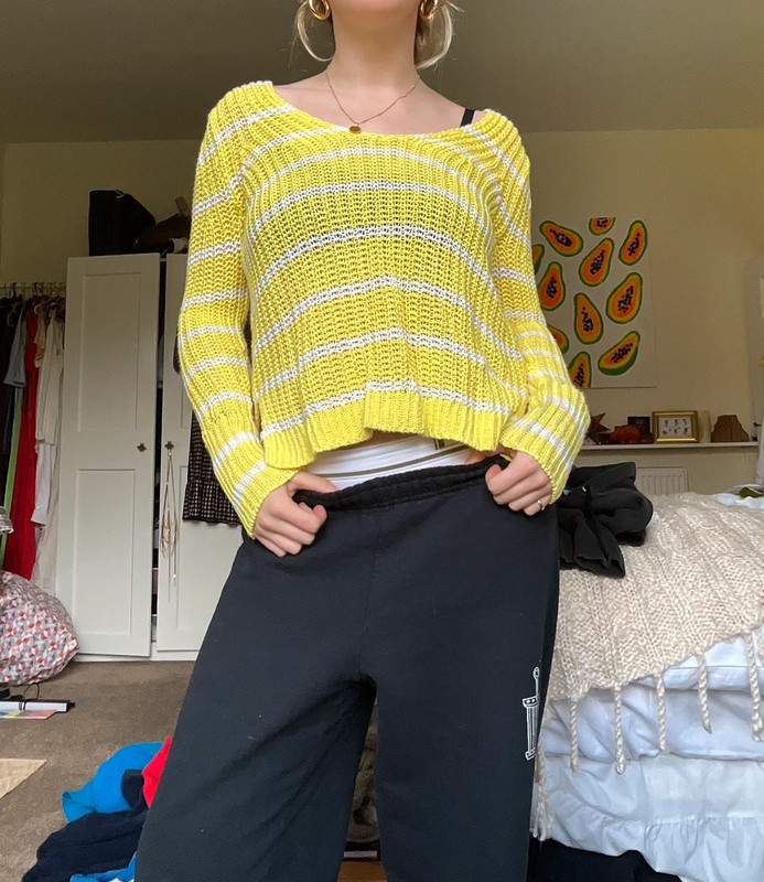 Banana republic deals yellow sweater