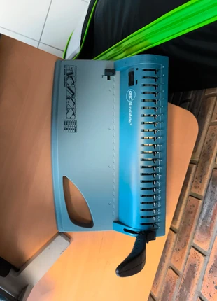 Relieuse, marke: Blind, zustand: Sehr gut, 3,00 €, 3,85 € inklusive Vinted-Käuferschutz