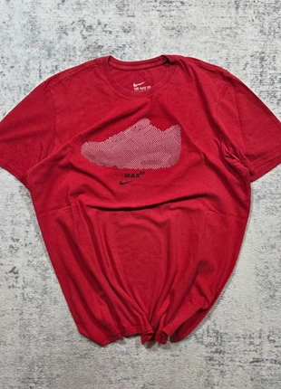 🔴 T-shirt Nike Air Max Rouge Vintage Taille L, marca: Nike, estado: Muito bom, tamanho: L, €24.95, €26.90 inclui Proteção do Comprador Pro