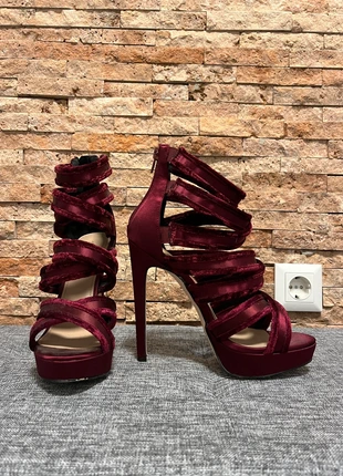 Weinrote High Heels, marke: Shoedazzle, zustand: Sehr gut, größe: 39, 15,00 €, 16,45 € inklusive Vinted-Käuferschutz