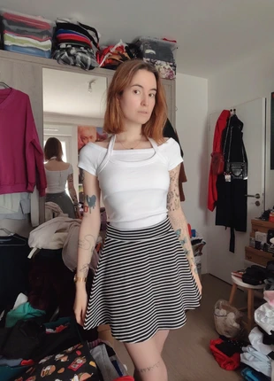 Mini-jupe Jennyfer à rayures noires et blanches, brand: Jennyfer, condition: Very good, size: S / 36 / 8, €2.00, €2.80 includes Buyer Protection