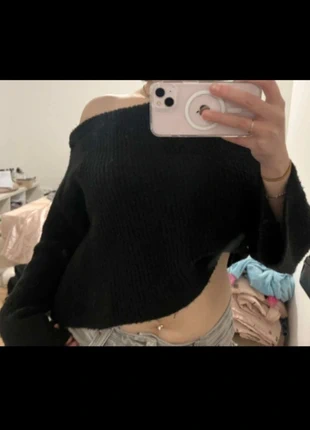 Pull noir col bateau, marque: H&M, état: Bon état, taille: S / 36 / 8, 4,50 €, 5,43 € Protection acheteurs incluse