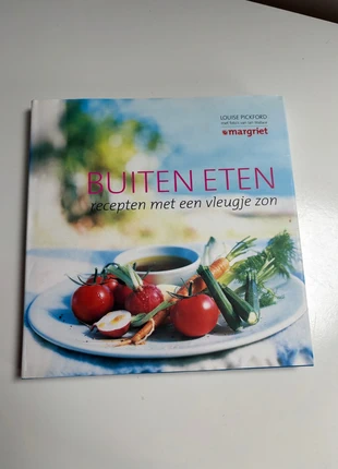 Margriet kookboek - buiten eten, staat: Heel goed, € 2,00, € 2,80 inclusief Kopersbescherming