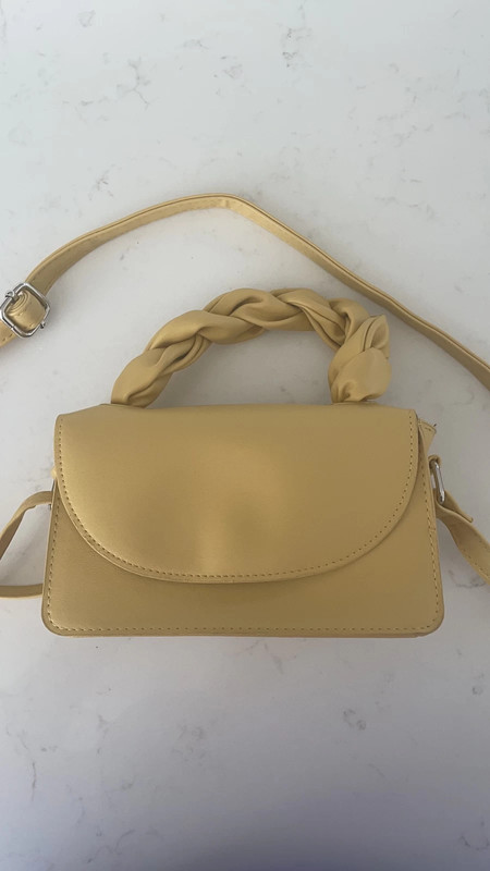 New> Loewe Small Leather Yellow Horseshoe Bag - Vinted