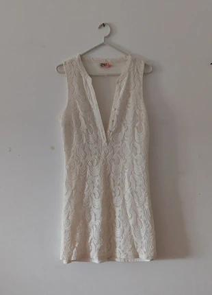 Vestido branco de renda, brand: ONLY, condizioni: Buone, taglia: S / IT 40 / EU 36, €7.00, €8.05 include la Protezione acquisti