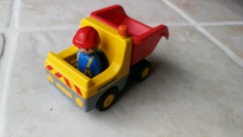 playmobil camion benne chantier