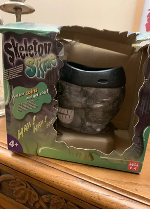 Jeu Skeleton Slime, zustand: Gut, 2,00 €, 2,80 € inklusive Vinted-Käuferschutz