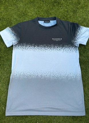 T-shirt McKenzie, brand: McKenzie, condizioni: Buone, taglia: M, €5.00, €5.95 include la Protezione acquisti