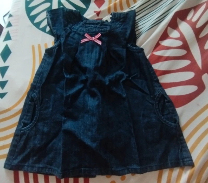 Lot de vêtements bébé 12mois 3