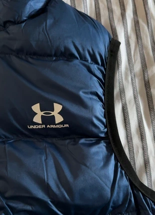 Doudoune sans manche under, brand: Under Armour, condition: New without tags, size: M, €40.00, €42.70 includes Buyer Protection