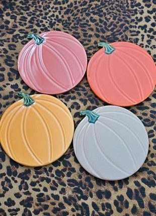 Set de 4 posavasos con forma de calabaza – cerámica decorativa otoñal 🍂, marque: sin marca, état: Neuf avec étiquette, 10,00 €, 11,20 € Protection acheteurs incluse