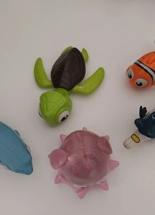 Disney's Pixar finding Nemo 2001, merk: pixar, staat: Goed, maat: Prematuur, tot 44 cm, € 10,00, € 11,20 inclusief Kopersbescherming