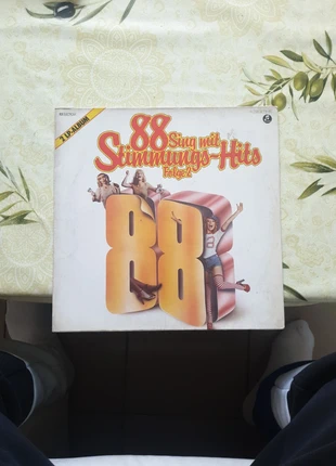 88 sing mit stimmungs hits, état: Très bon état, 10,00 €, 11,20 € Protection acheteurs incluse