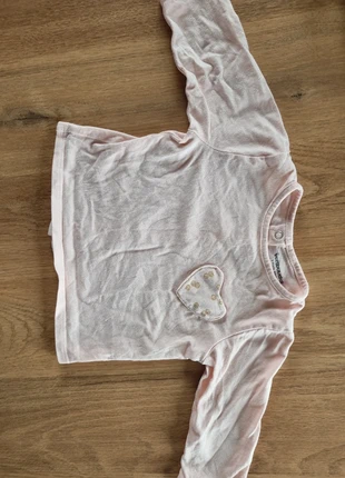 Tee-shirt 3 mois, merk: Vertbaudet, staat: Heel goed, maat: 1-3 maanden / 56 cm, € 1,50, € 2,28 inclusief Kopersbescherming