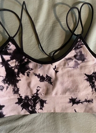 Cute top/sports bra, marca: New Yorker, estado: Muito bom, tamanho: S / 36 / 8, €6.00, €7.00 inclui Proteção do Comprador