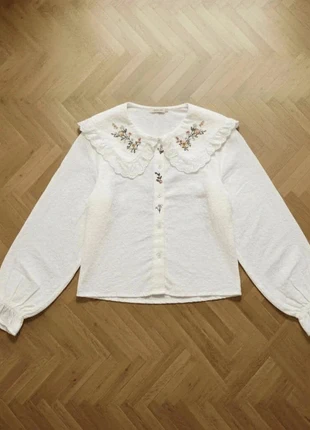 Blouse blanche + fleurs imprimées-taille S, marque: L'Éthérel, état: Très bon état, taille: S / 36 / 8, 44,00 €, 46,90 € Protection acheteurs incluse