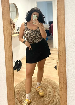 Falda detalles Zara, marca: Zara, estado: Nuevo sin etiquetas, tamaño: L / 40 / 12, 8,00 €, 9,10 € Protección al comprador incluida