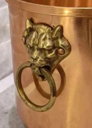 Seau à glaçons en cuivre avec têtes de lion en laiton, état: Très bon état, 29,70 €, 31,89 € Protection acheteurs incluse