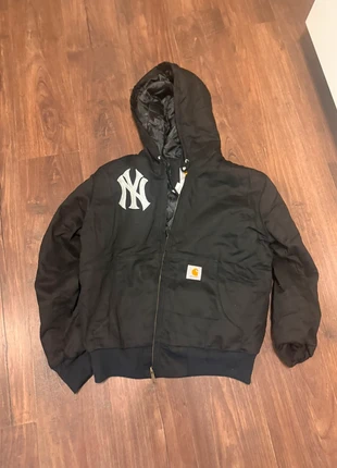 Carhartt x NY Yankees Jacke (Schwarz, gesteppt), merk: Carhartt, staat: Nieuw zonder prijskaartje, maat: L, € 71,00, € 75,25 inclusief Kopersbescherming