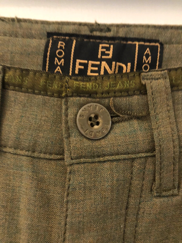 Pantaloni Fendi originali size 27 | Vinted