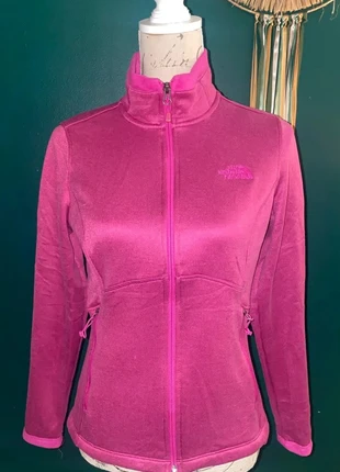 Veste polaire The North Face femme M – Fuchsia vibrant, coupe cintrée, parfait état, marque: The North Face, état: Très bon état, taille: M / 38 / 10, 29,99 €, 32,19 € Protection acheteurs incluse
