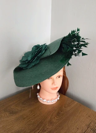 🤍Elegant Bottle-Green Fascinator 35cm, brand: Wedding, condition: New with tags, size: One size, £13.99, £15.39 includes Buyer Protection