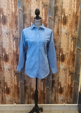 Magnifique Chemise oversize classique bleu clair effet velours à manches longues taille XS🌺🌺, brand: Zara, condizioni: Ottime, taglia: XS / IT 38 / EU 34, €9.99, €11.19 include la Protezione acquisti