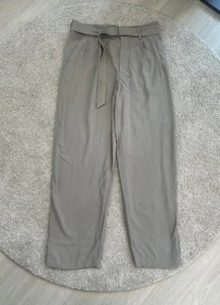 Pantalon à pince Beige - Taille 38, marke: Zara, zustand: Neu, größe: M / 38 / 10, 3,00 €, 3,85 € inklusive Vinted-Käuferschutz