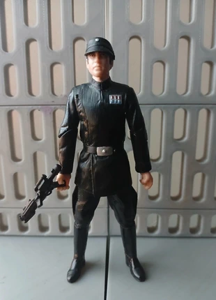 Star Wars figura Oficial imperial Endor, marca: Hasbro, estado: Muy bueno, tamaño: Talla única, 15,00 €, 16,45 € Protección al comprador incluida