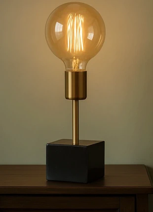 Lampe avec socle en marbre, marque: Eglo, état: Neuf avec étiquette, 40,00 €, 42,70 € Protection acheteurs incluse