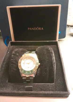 Pandora 2025 watch box