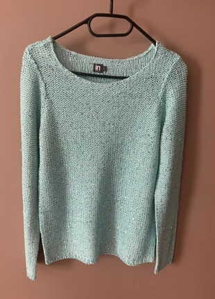 Pull bleu ciel strass, marque: In Extenso, état: Très bon état, taille: S / 36 / 8, 3,00 €, 3,85 € Protection acheteurs incluse