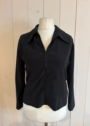 90s vintage black zipper jacket, marque: Vintage Dressing, état: Très bon état, taille: S / 36 / 8, 5,00 €, 5,95 € Protection acheteurs incluse