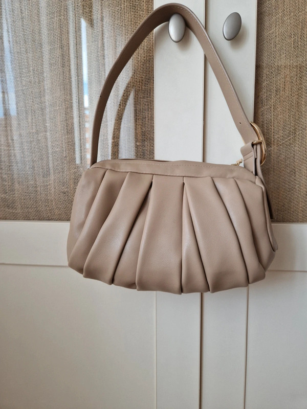 Bolso beige Mango 2